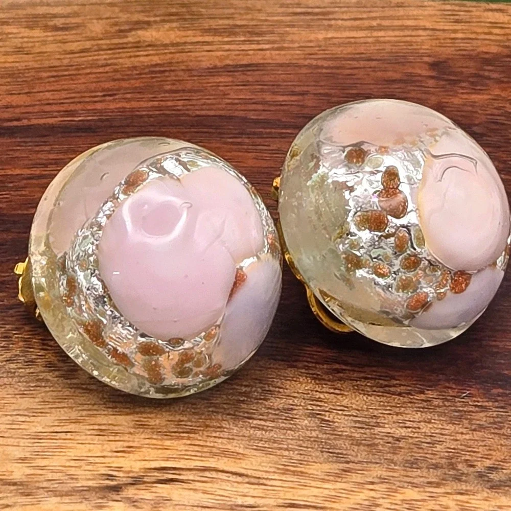 Vintage Pink‎ Glass Foil Aventurine Dome Clip On Earrings Gold Tone Mid Century